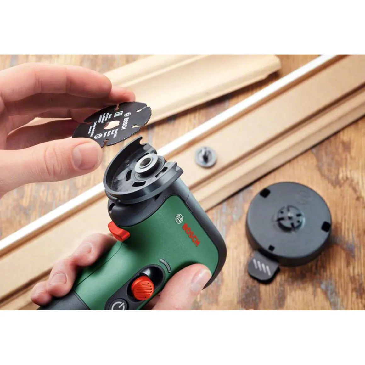 Bosch Akku-Winkelschleifer-Set EasyCut und Grind10-teilig