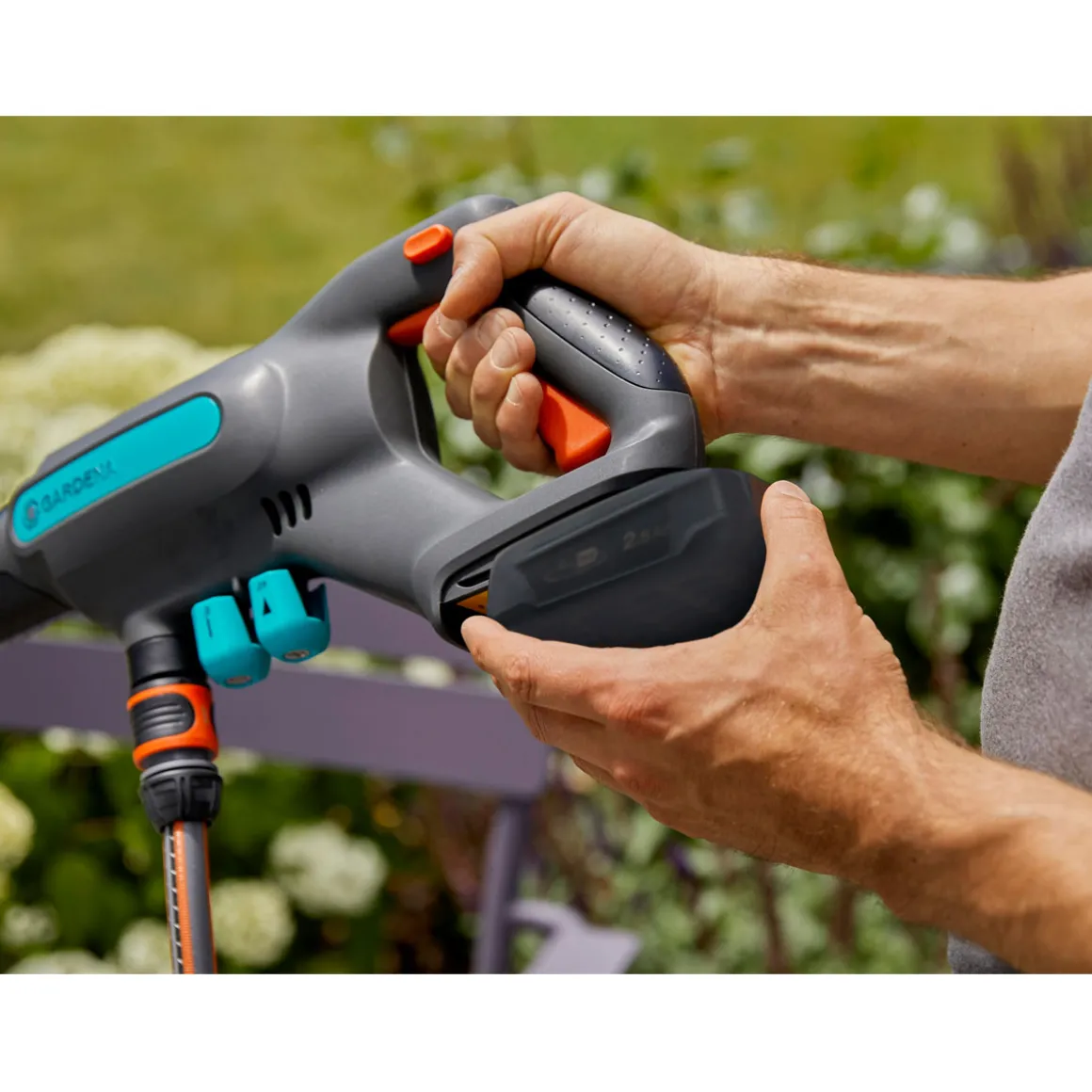 GardenaAkku-Mitteldruckreiniger AquaClean 24/18 V P4A Solo