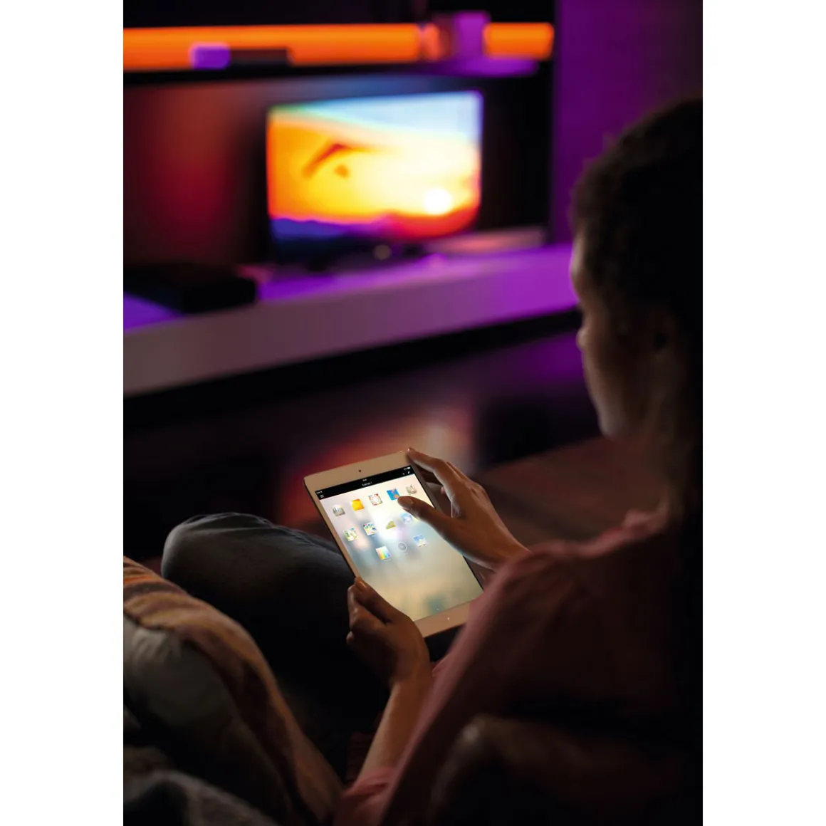 Philips Hue LED-Lichtband Lightstrip Plus Erweiterung 1m weiß