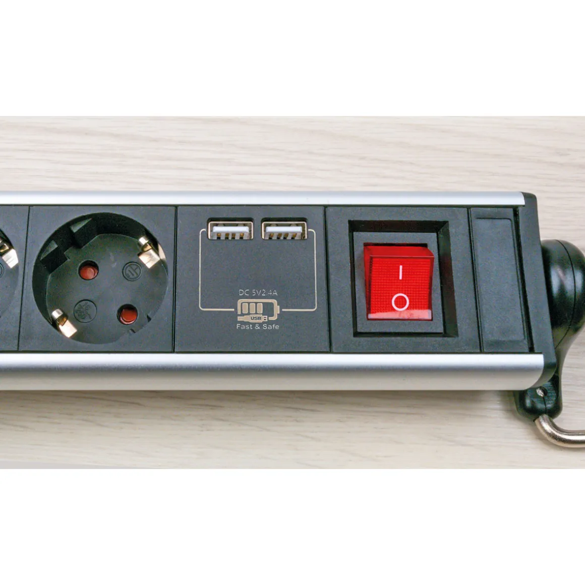 Steckdosenleiste 4-fach USB mitTischbefestigung